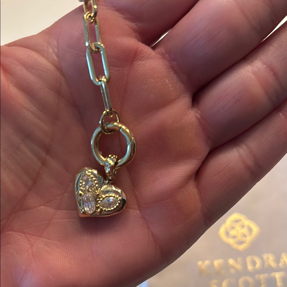 Kendra Scott Gold Chain-Link Bracelet - Picture 3 of 4